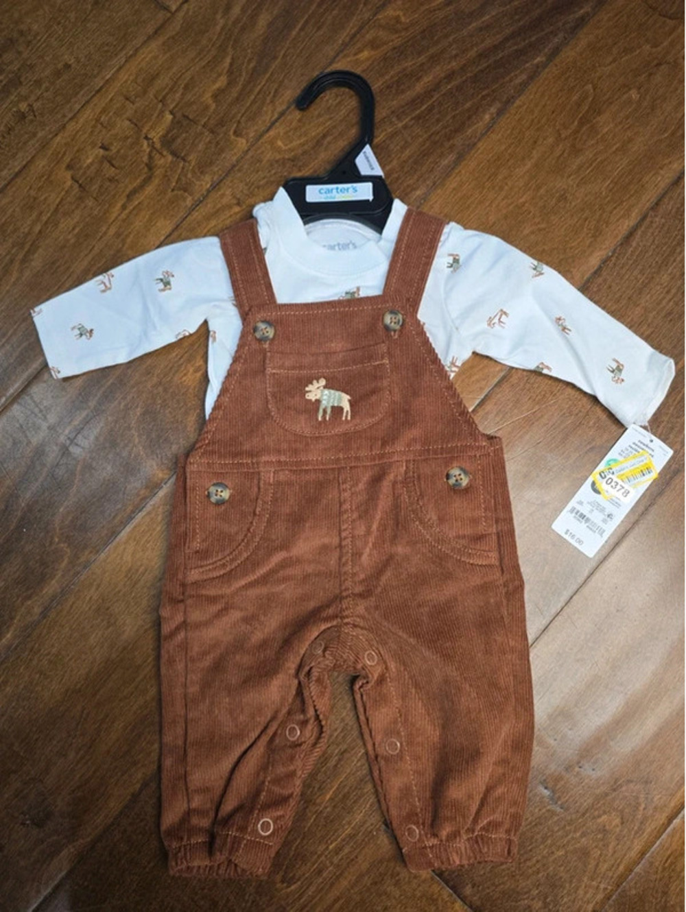 Newborn brand new overall outfit from carter's item, 378G5